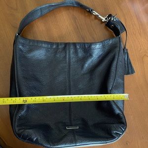 Coach Avery Leather Hobo Black Pebbled Leather Slouchy Large Handbag Tote 23309
